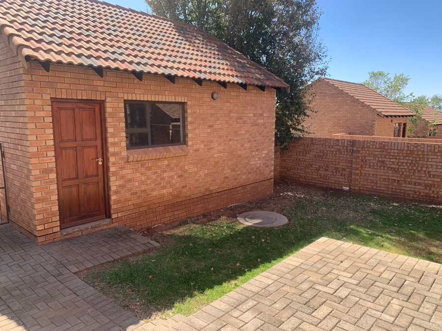 To Let 2 Bedroom Property for Rent in Lilyvale S H Free State